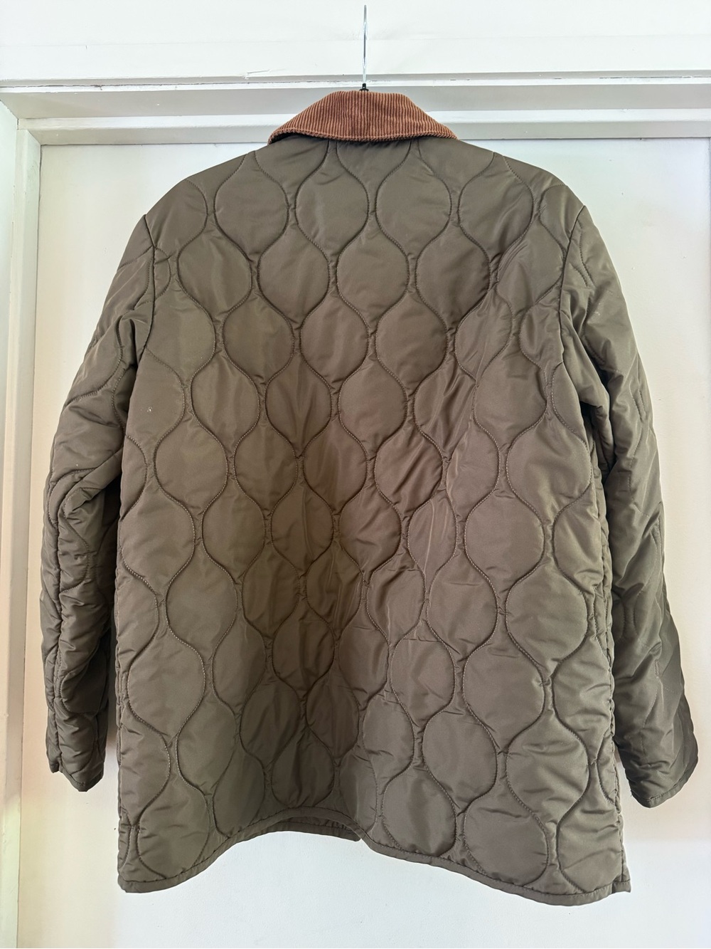 Old Navy Olive Quilted Jacket with Brown Corduroy Collar Sz M - Picture 2 of 2